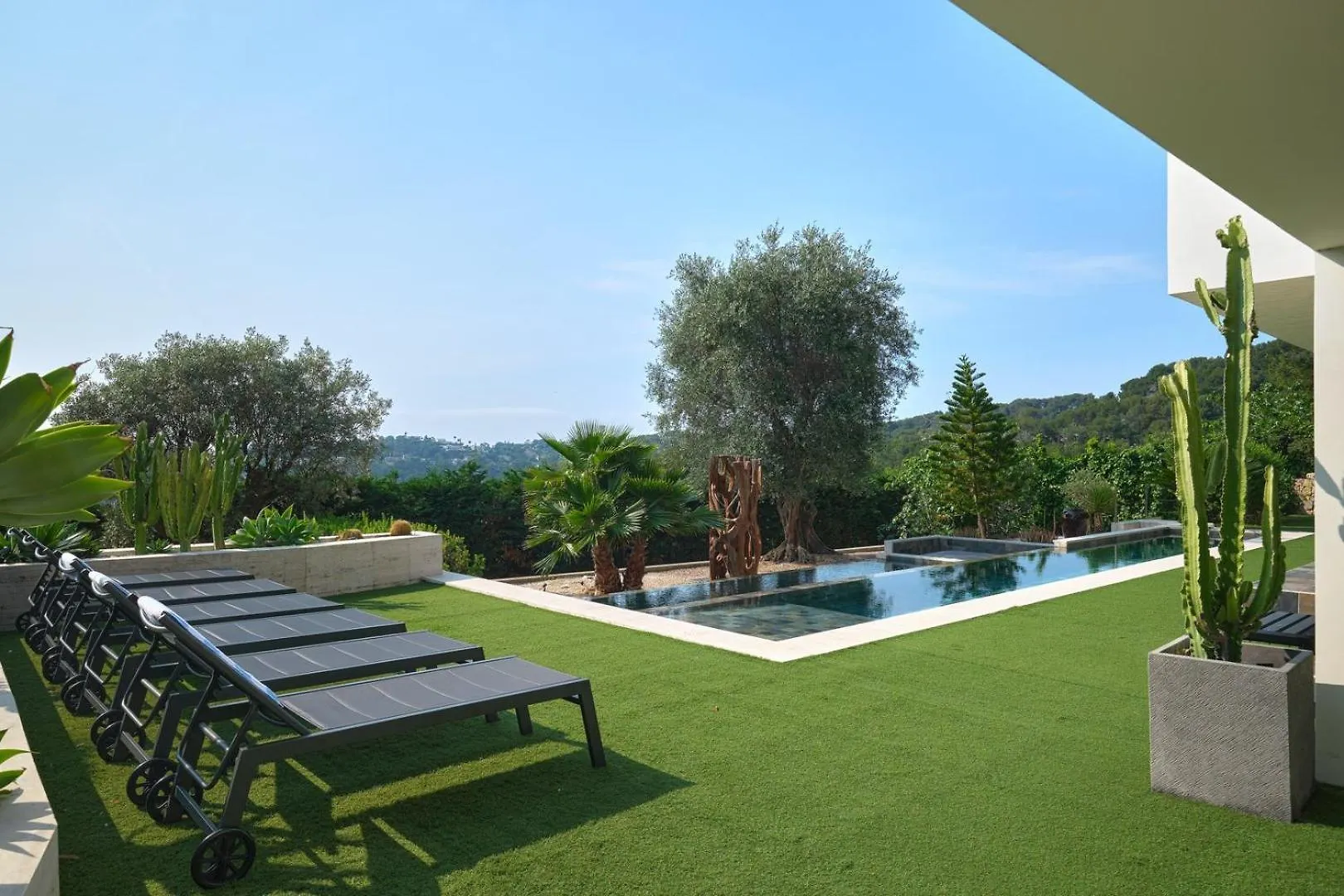 Cannes - Modern Villa With 180° Sea View Vallauris Francia
